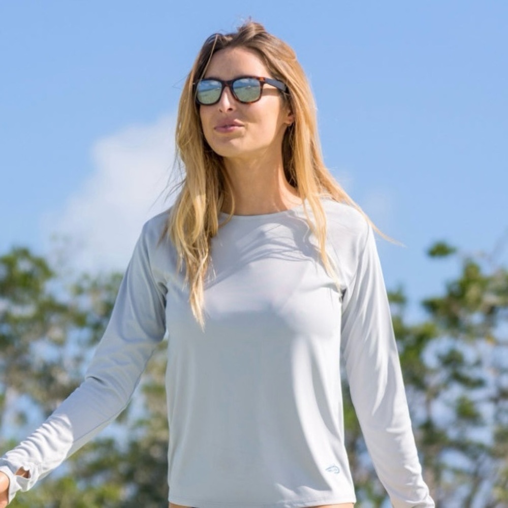 UPF 50+UV Shirt Long Sleeve New Performance WOMENS Reel Life Jax Beach Size M